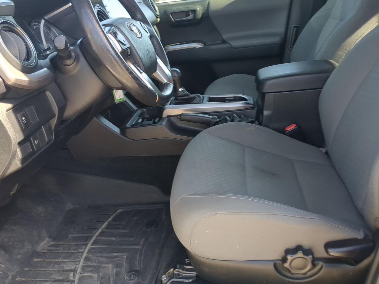 2022 Toyota Tacoma 2WD SR5