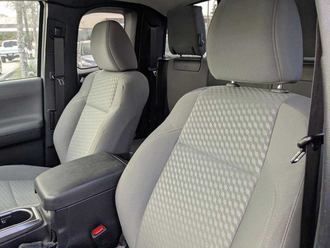 2022 Toyota Tacoma 2WD SR5