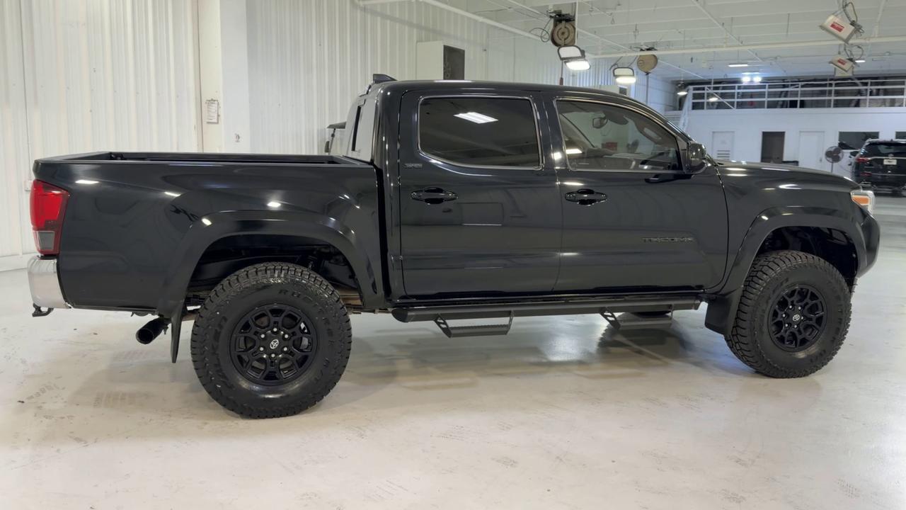 2022 Toyota Tacoma 2WD SR5