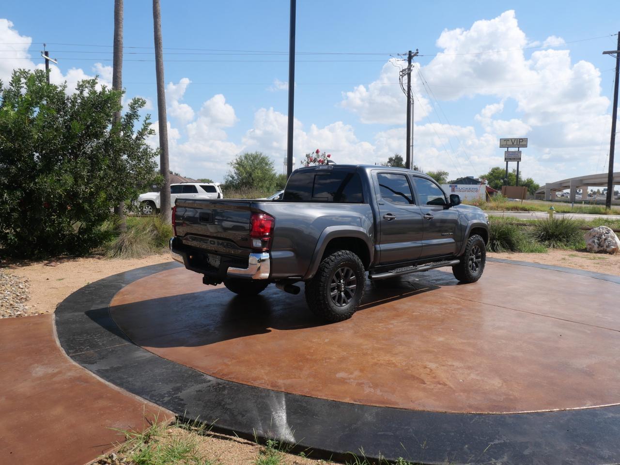 2022 Toyota Tacoma 2WD SR5