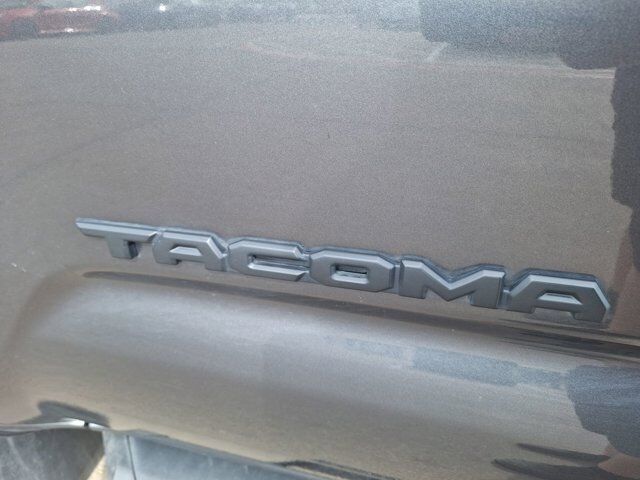 2022 Toyota Tacoma 2WD TRD Sport Hurst TX