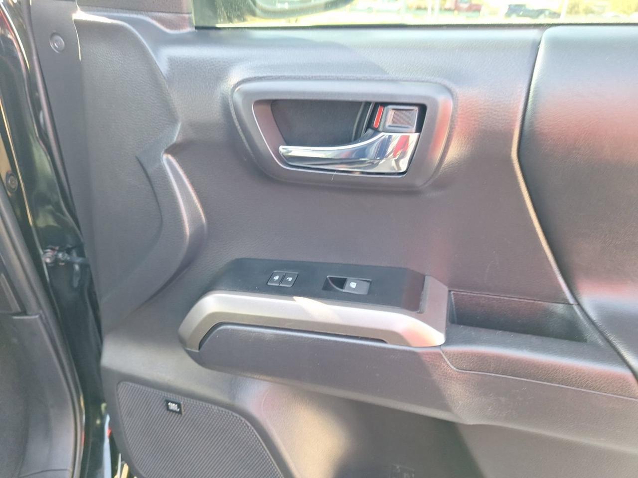 2022 Toyota Tacoma 4WD Limited Hurst TX