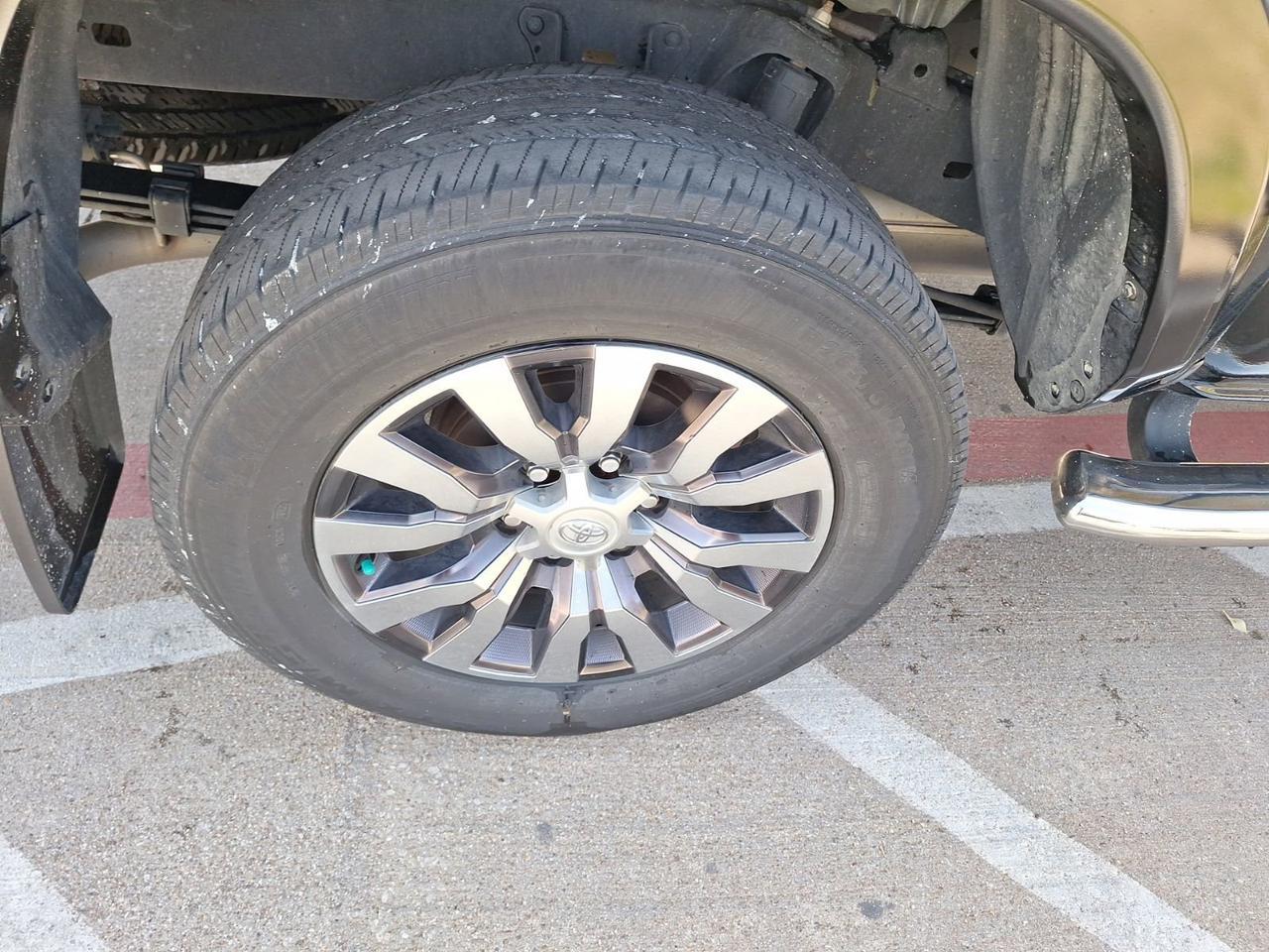 2022 Toyota Tacoma 4WD Limited Hurst TX