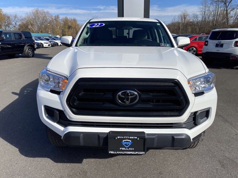 2022 Toyota Tacoma 4WD SR Bristol  PA