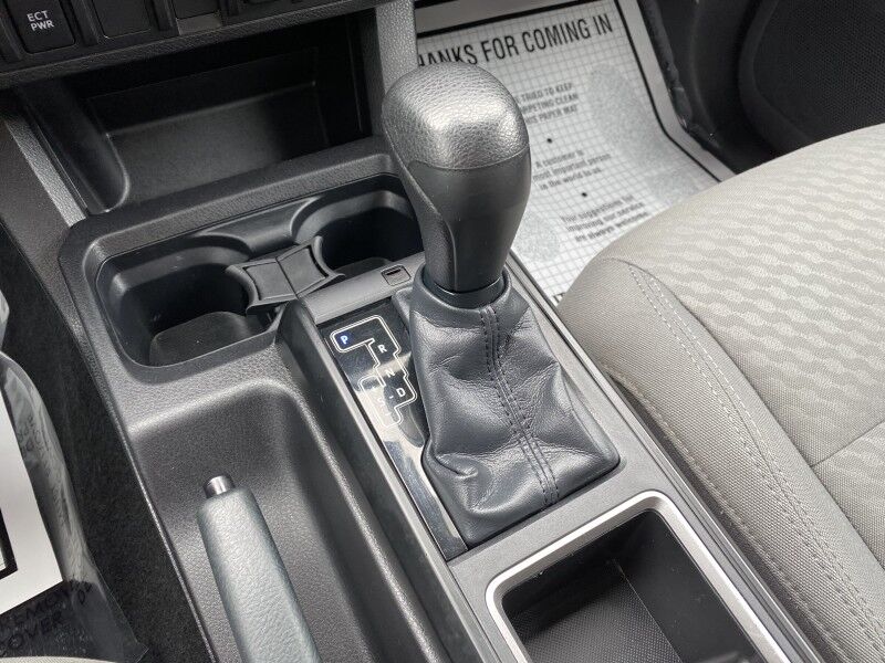 2022 Toyota Tacoma 4WD SR Springfield PA