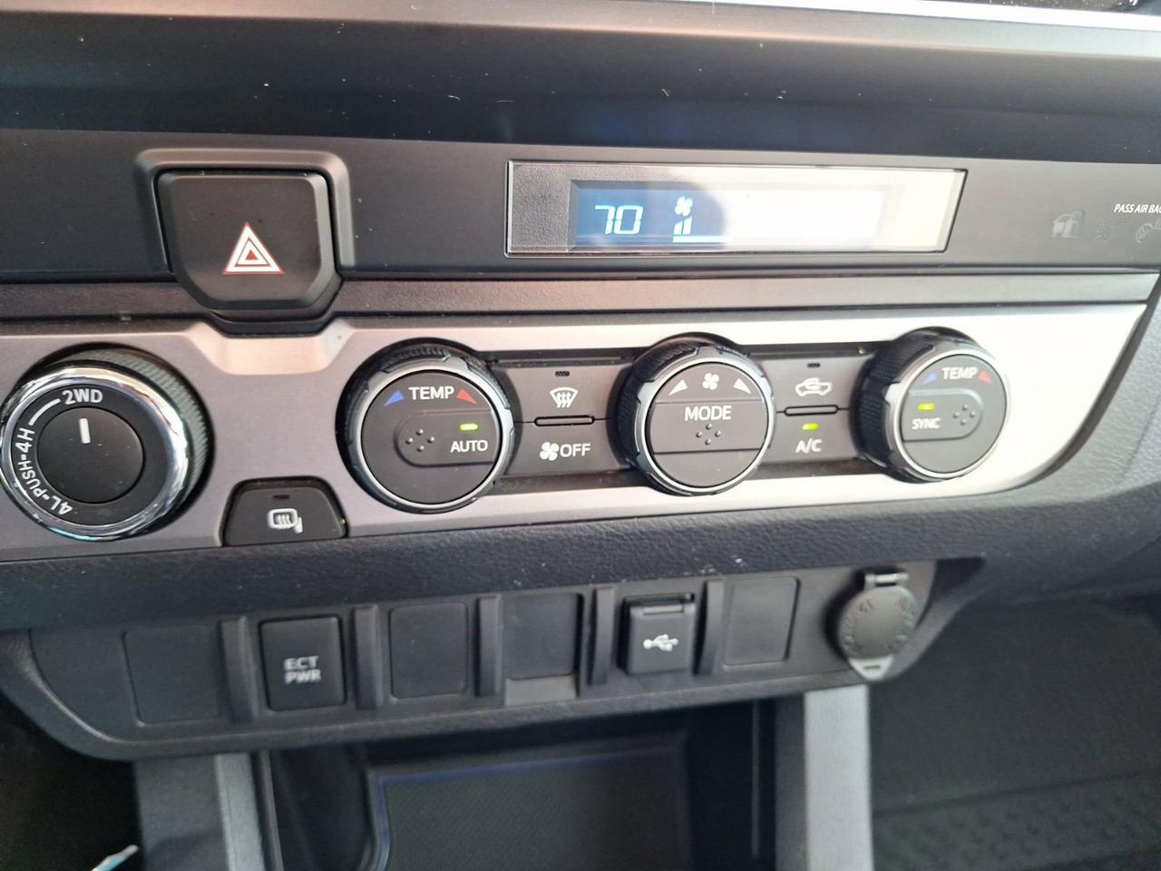 2022 Toyota Tacoma 4WD SR Hurst TX