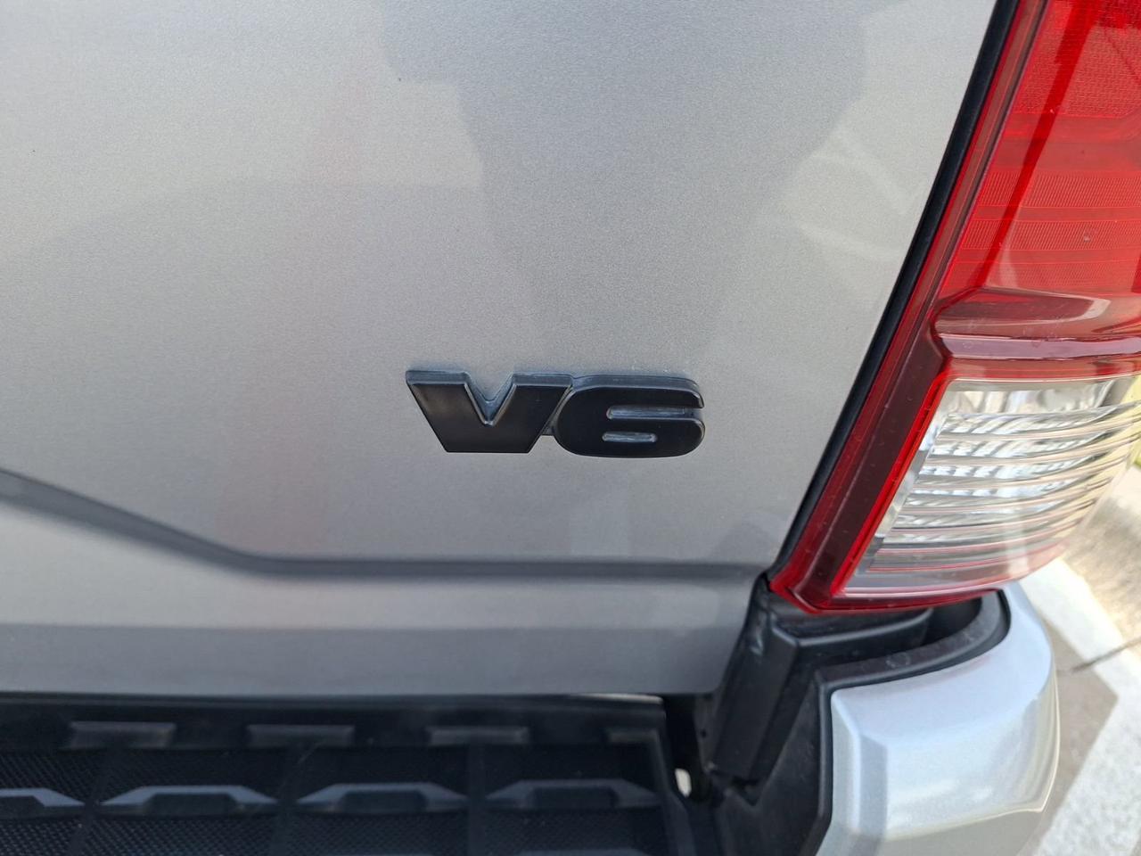 2022 Toyota Tacoma 4WD SR Hurst TX