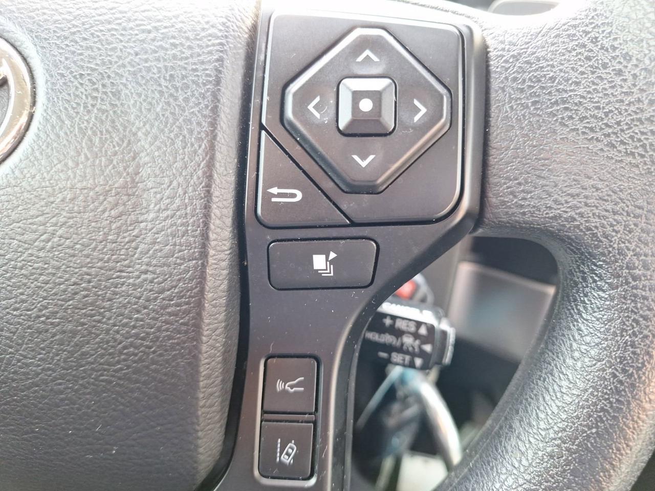 2022 Toyota Tacoma 4WD SR Hurst TX