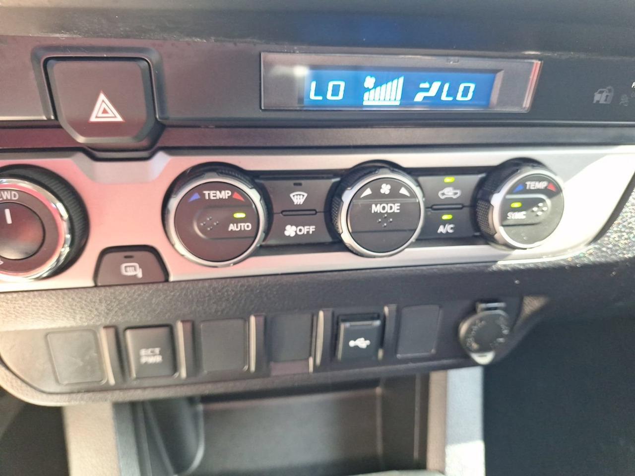 2022 Toyota Tacoma 4WD SR Hurst TX