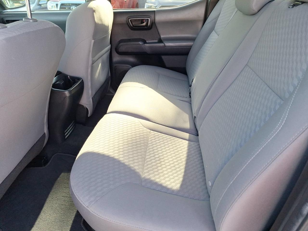 2022 Toyota Tacoma 4WD SR Hurst TX