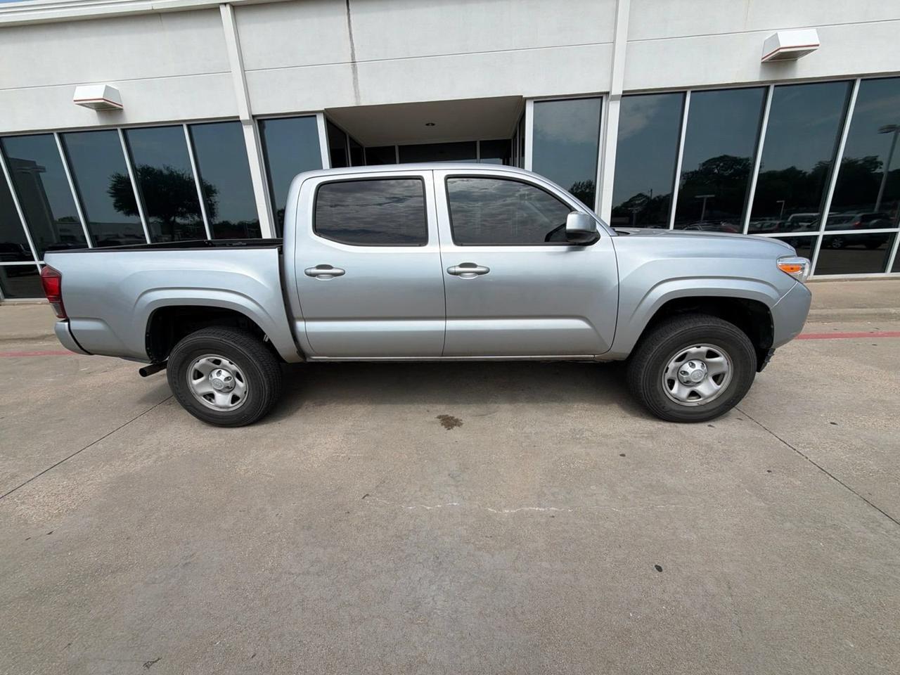 2022 Toyota Tacoma 4WD SR Hurst TX
