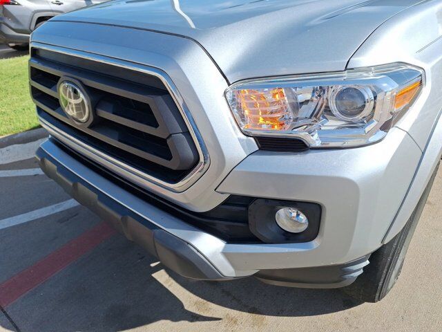 2022 Toyota Tacoma 4WD SR5 Hurst TX