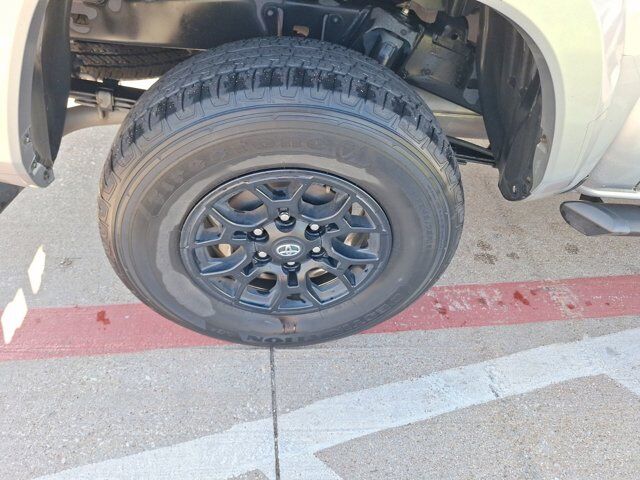 2022 Toyota Tacoma 4WD SR5 Hurst TX