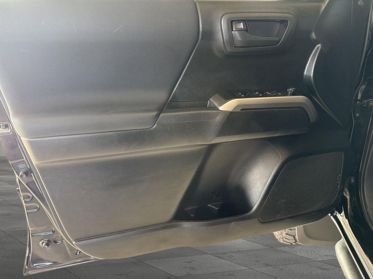 2022 Toyota Tacoma 4WD SR5 San Antonio TX