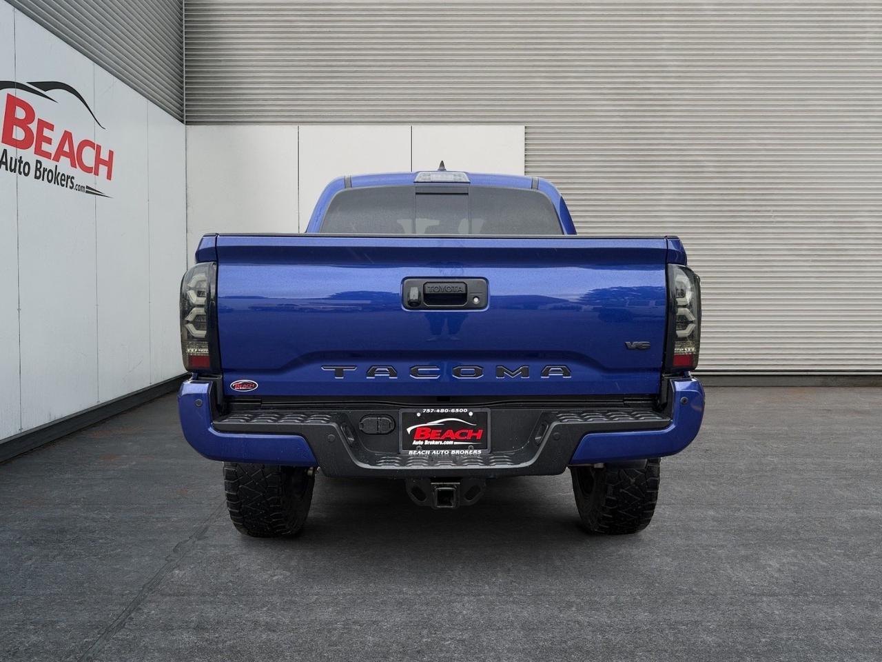 2022 Toyota Tacoma 4WD TRD Off Road, APPLE CARPLAY/ANDROID AUTO, TONNEAU COVER, BED LINER, TOW PACKAGE, WIFI, NAVIGATION, POWER MIRRORS, BACKUP CAMERA, POWER SLIDING REAR WINDOW, REMOTE KEYLESS ENTRY, CLEAN CARFAX, ONLY 1 OWNER! Norfolk VA