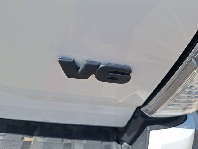 2022 Toyota Tacoma 4WD TRD Off-Road Hurst TX