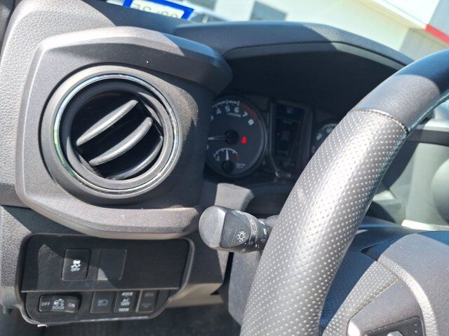 2022 Toyota Tacoma 4WD TRD Off-Road Hurst TX