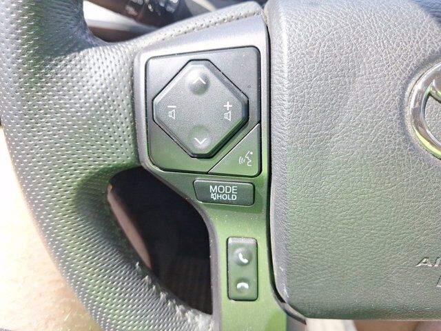 2022 Toyota Tacoma 4WD TRD Off-Road Hurst TX
