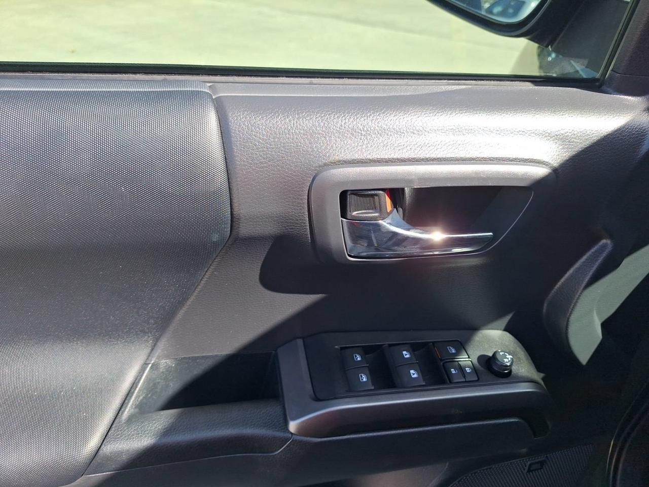 2022 Toyota Tacoma 4WD TRD Sport Hurst TX