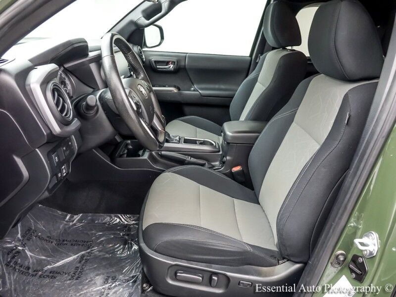 2022 Toyota Tacoma 4WD TRD Sport Willowbrook IL