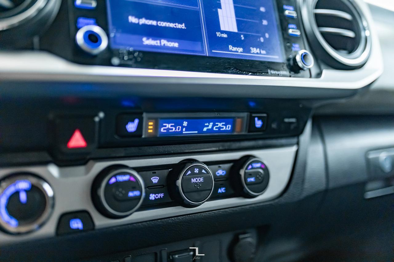 2022 Toyota Tacoma 4x4 Double Cab SR5 BCam Red Deer AB