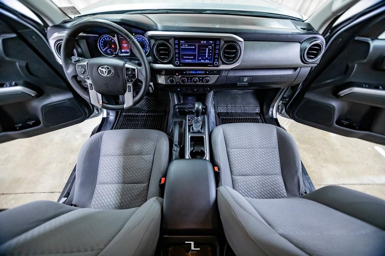 2022 Toyota Tacoma 4x4 Double Cab SR5 BCam Red Deer AB