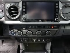 2022 Toyota Tacoma 4x4 Double Cab TRD Off-Road Fond du Lac WI