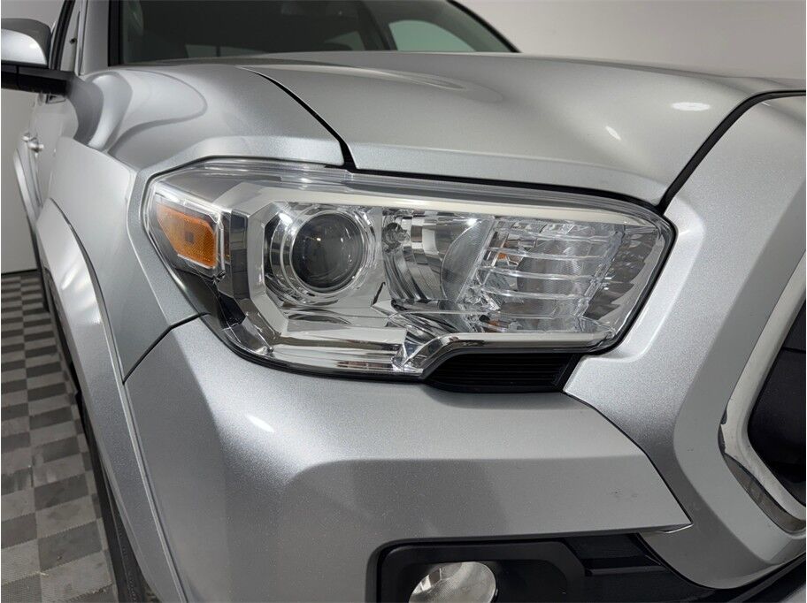 2022 Toyota Tacoma Double Cab SR5 Pickup 4D 5 ft Folsom CA