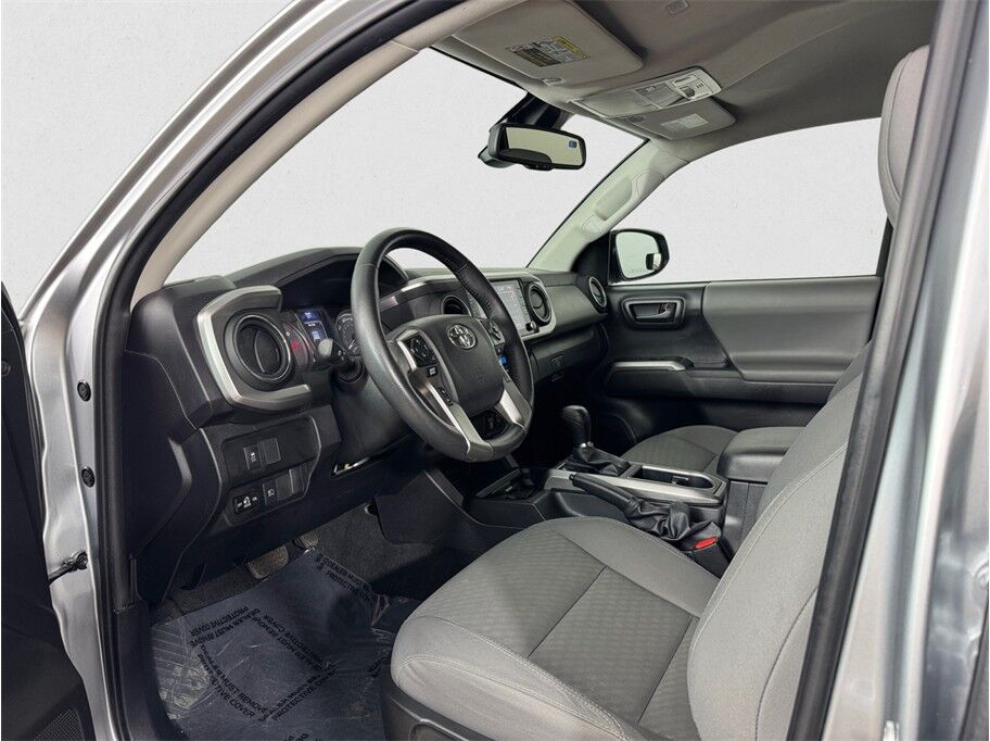 2022 Toyota Tacoma Double Cab SR5 Pickup 4D 5 ft Folsom CA