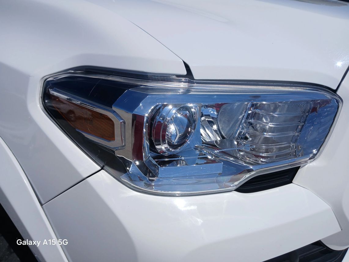 2022 Toyota Tacoma Double Cab SR5 Pickup 4D 5 ft Maitland FL