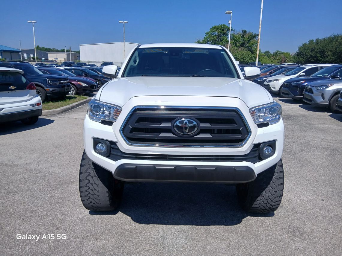 2022 Toyota Tacoma Double Cab SR5 Pickup 4D 5 ft