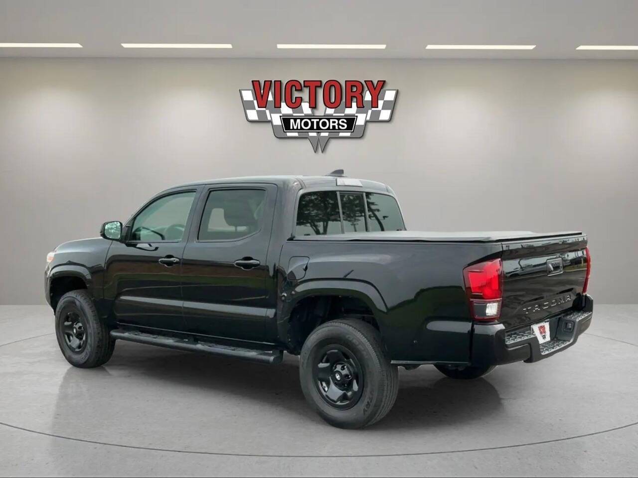 2022 Toyota Tacoma SR 4x2 4dr Double Cab 5.0 ft SB Chesterfield MI