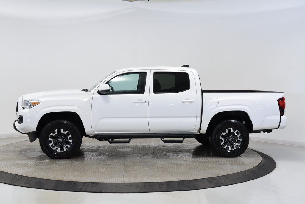 2022 Toyota Tacoma SR Akron