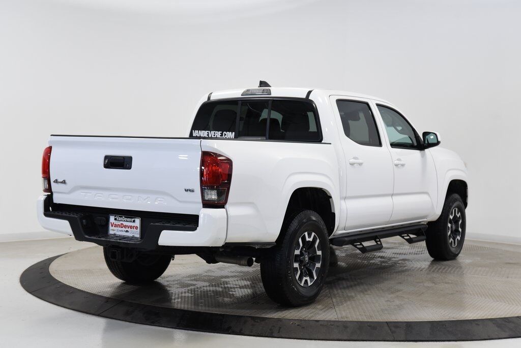 2022 Toyota Tacoma SR Akron