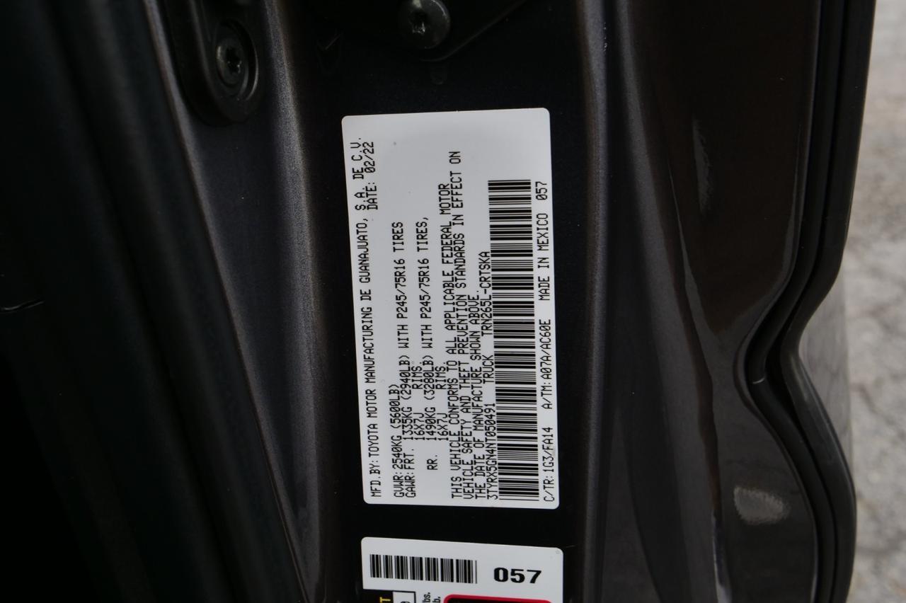 2022 Toyota Tacoma SR / CarPlay / Adaptive Cruise Control! Lincolnton NC