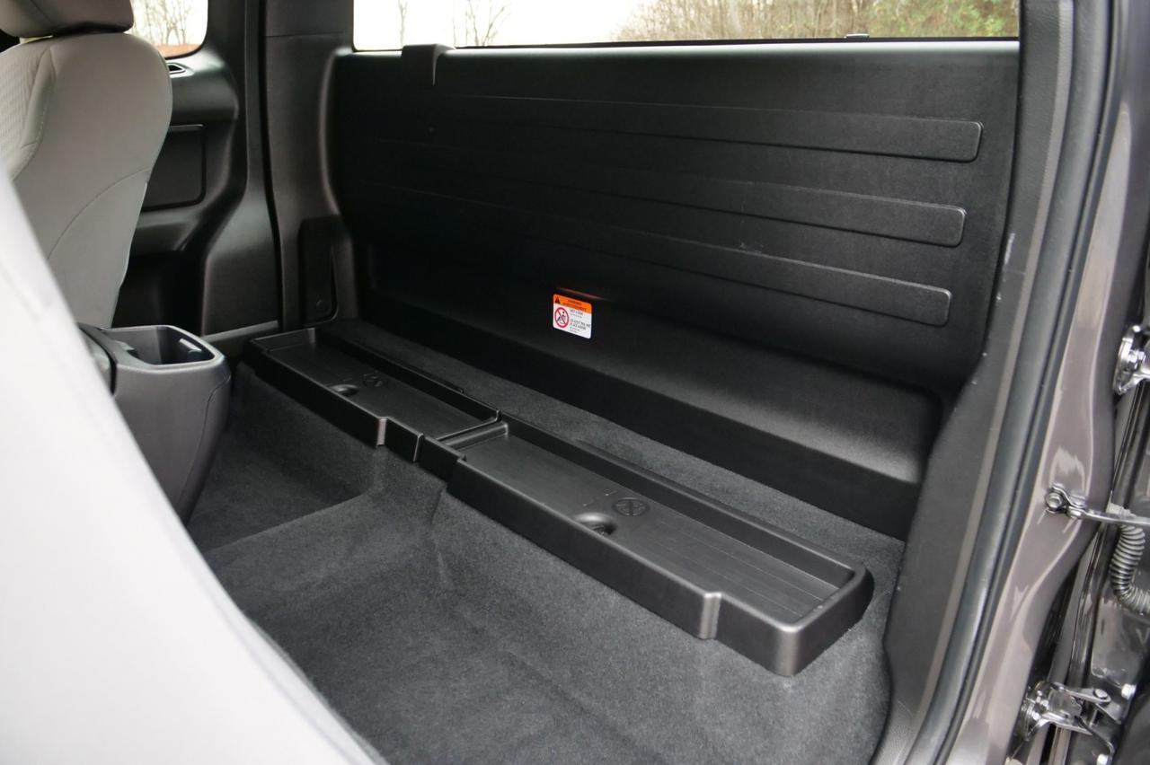 2022 Toyota Tacoma SR / CarPlay / Adaptive Cruise Control! Lincolnton NC