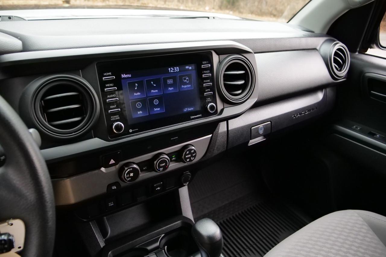 2022 Toyota Tacoma SR / CarPlay / Adaptive Cruise Control! Lincolnton NC