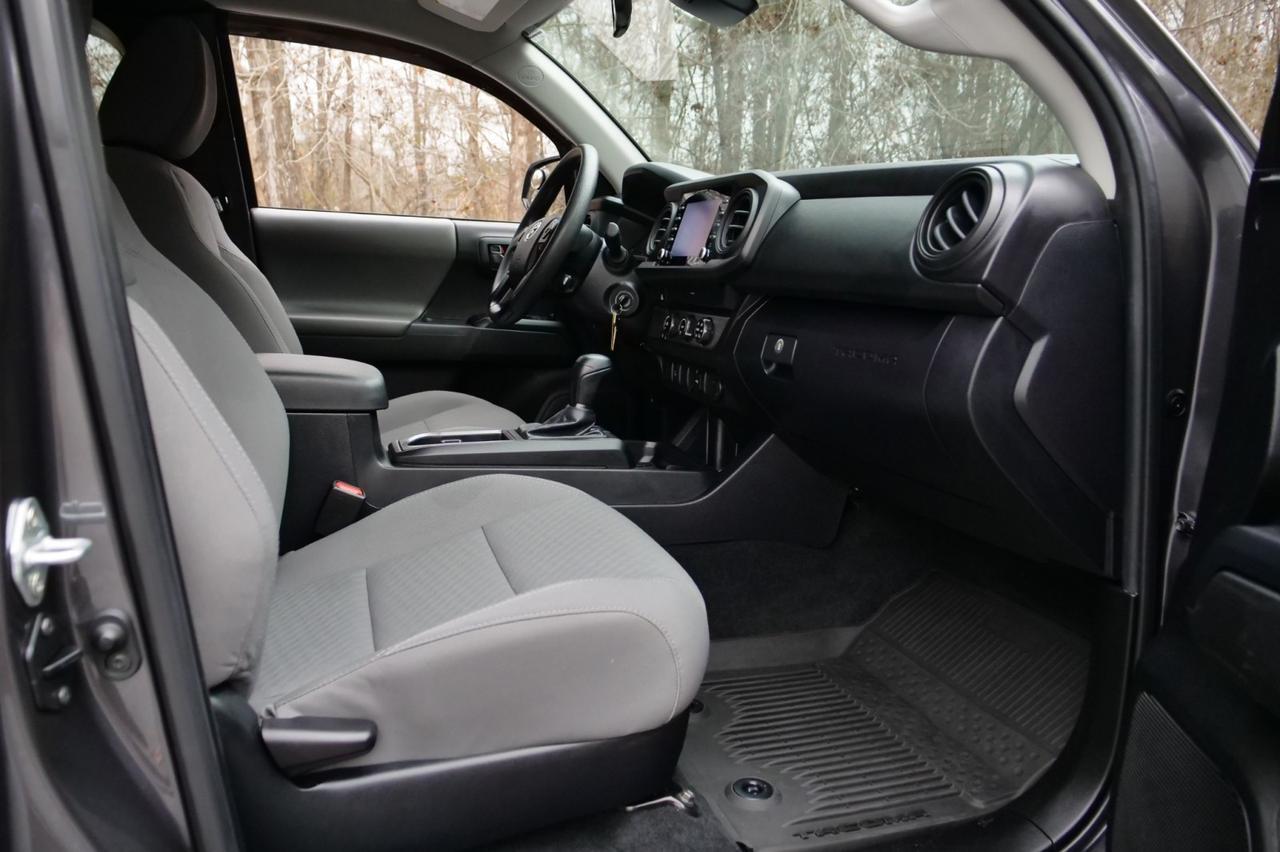 2022 Toyota Tacoma SR / CarPlay / Adaptive Cruise Control! Lincolnton NC