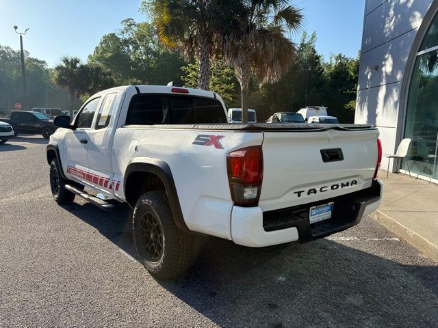 2022 Toyota Tacoma SR