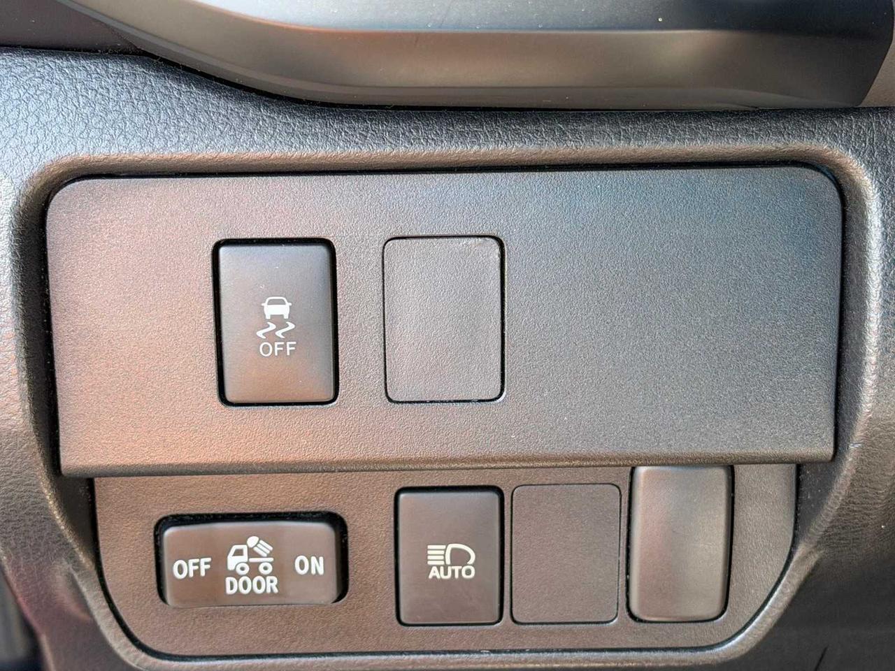 2022 Toyota Tacoma SR Irving TX