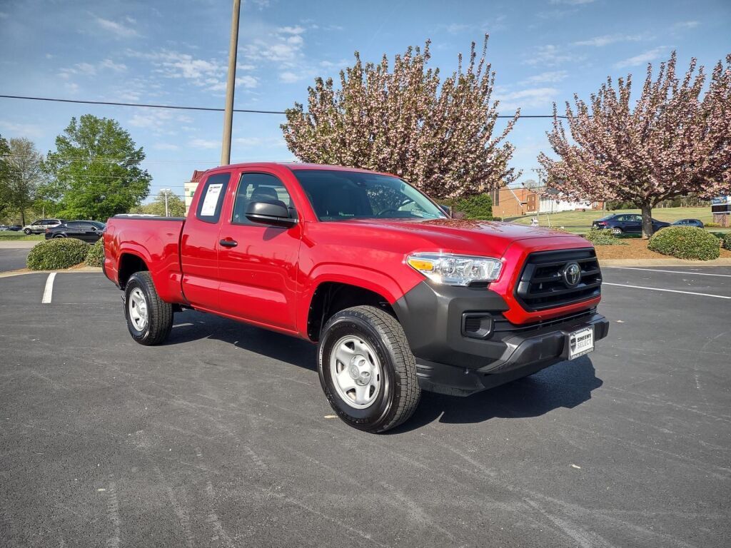 2022 Toyota Tacoma SR