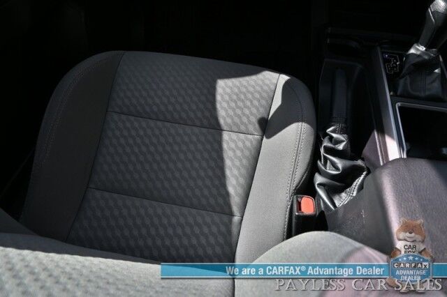 2022 Toyota Tacoma SR5 / 4X4 / Crew Cab / Power Driver's Seat / Adaptive Cruise Control / Lane Departure & Blind Spot Alert / Apple CarPlay & Android Auto / Back Up Camera / Bed Liner / Tow Pkg / Block Heater / 1-Owner Anchorage AK