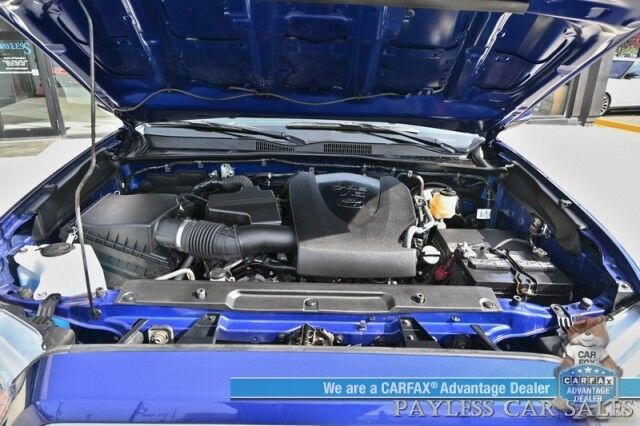 2022 Toyota Tacoma SR5 / 4X4 / Crew Cab / Power Driver's Seat / Adaptive Cruise Control / Lane Departure & Blind Spot Alert / Apple CarPlay & Android Auto / Back Up Camera / Bed Liner / Tow Pkg / Block Heater / 1-Owner Anchorage AK