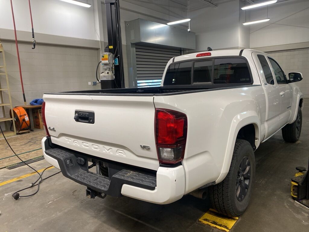 2022 Toyota Tacoma SR5 Highlands Ranch CO