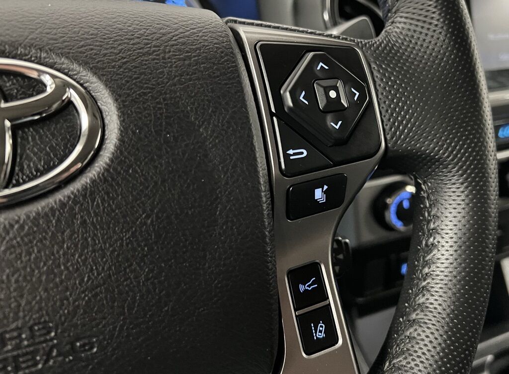 2022 Toyota Tacoma SR5 Loveland CO