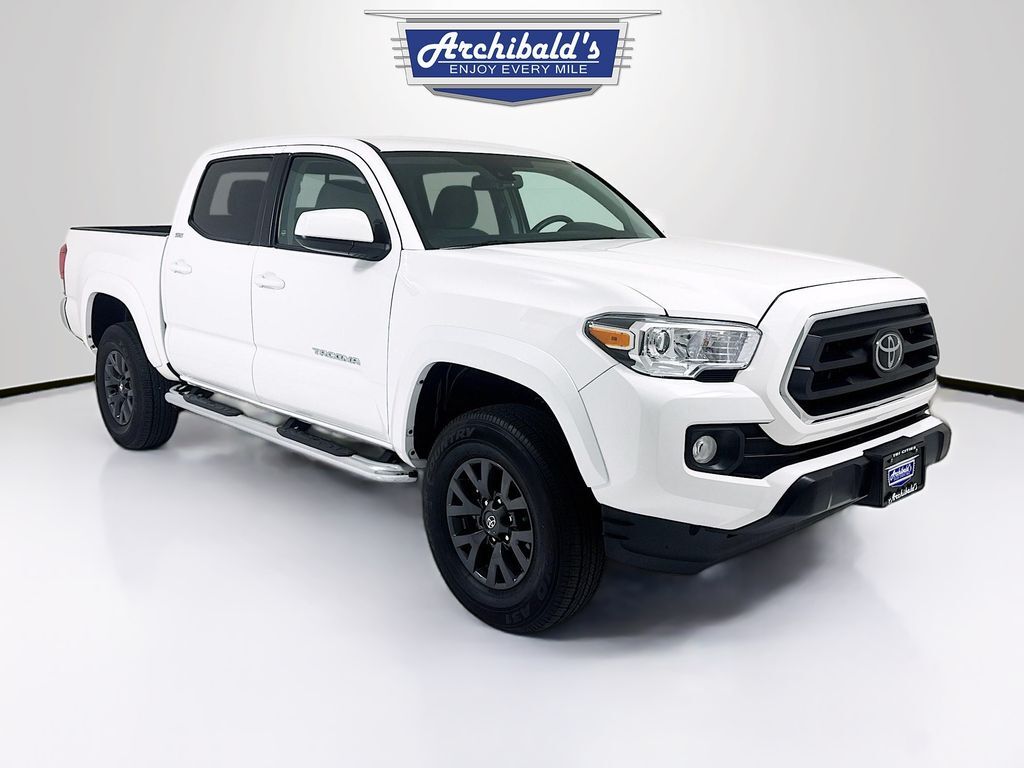 2022 Toyota Tacoma SR5 photo 2