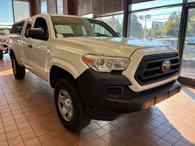 2022 Toyota Tacoma SR5 Long Bed w/Rear Doors