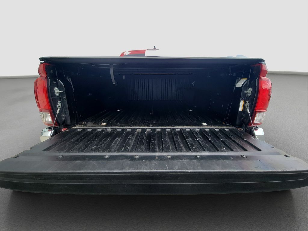 2022 Toyota Tacoma SR5 North Attleboro MA