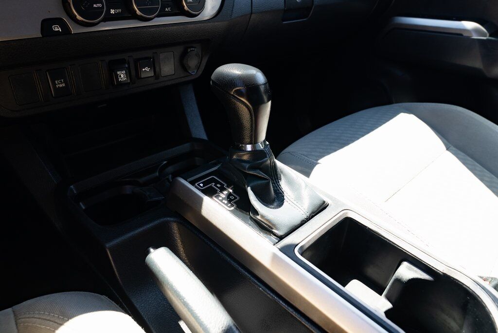 2022 Toyota Tacoma SR5 Milwaukie OR