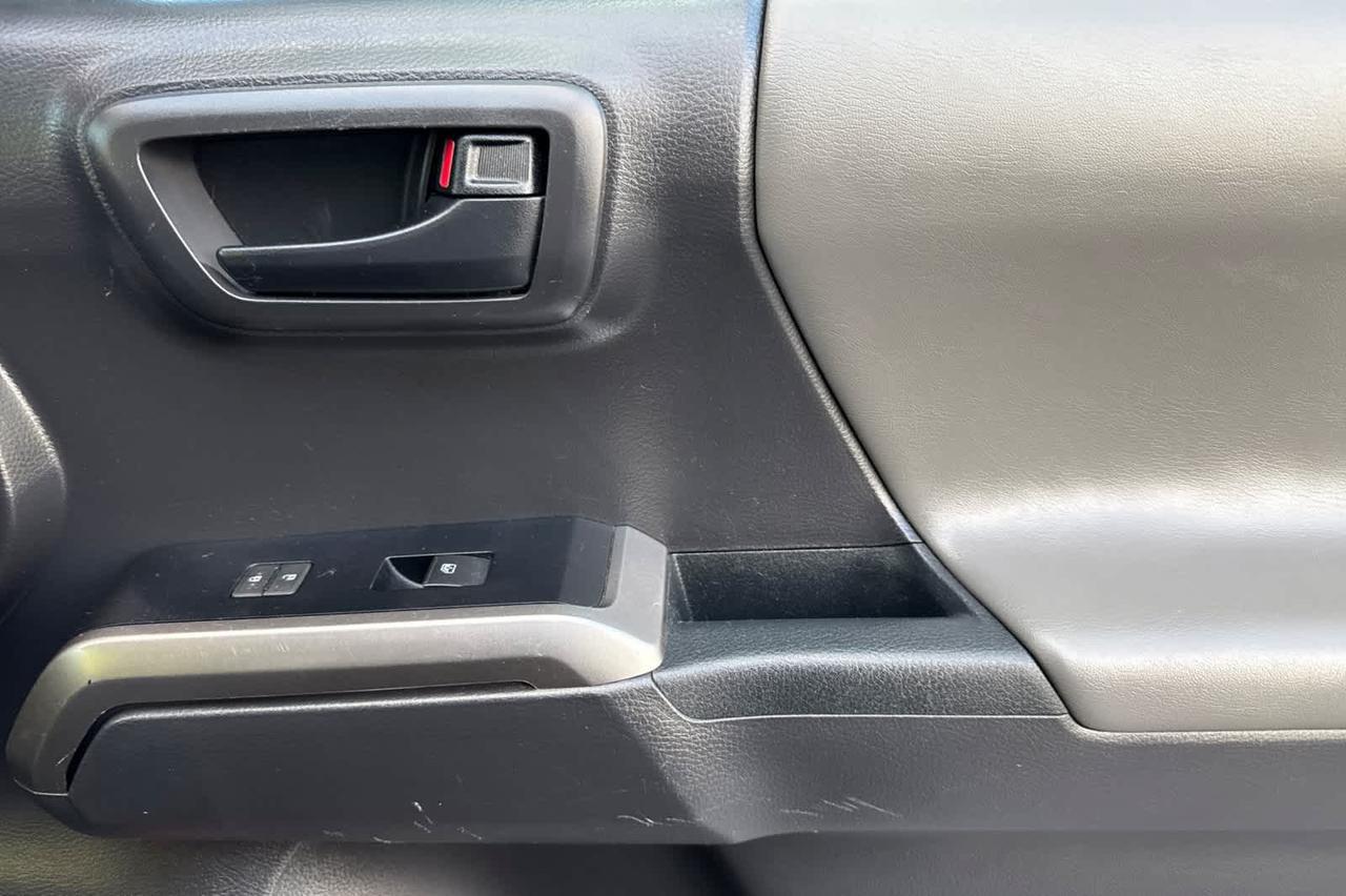 2022 Toyota Tacoma SR5 Roseville CA